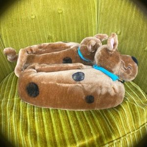 scooby doo slippers!